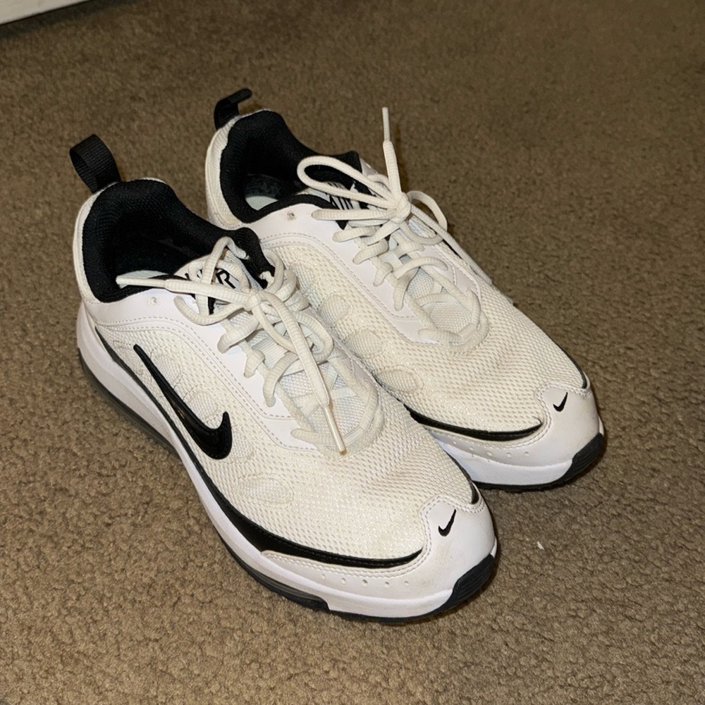 NIKE AIR MAX AP women’s